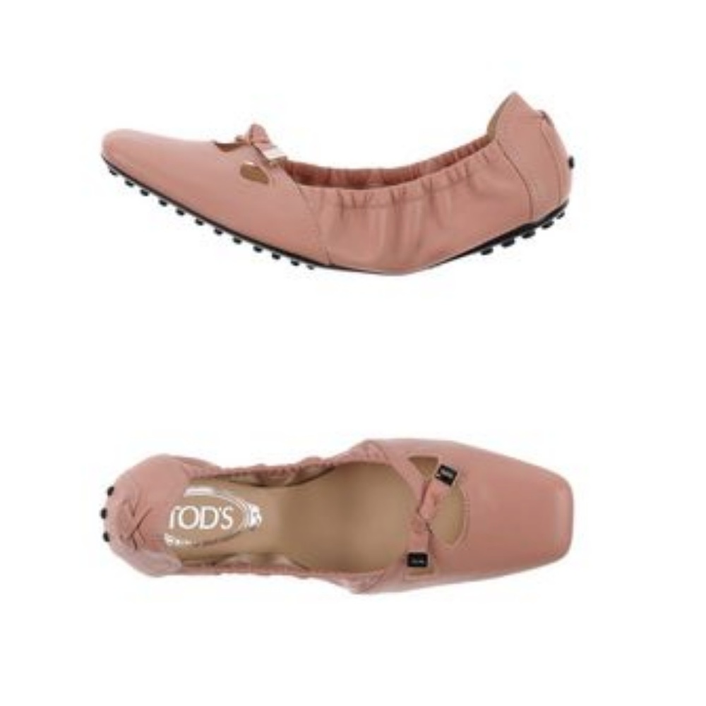 TOD’s pink ballerina shoes, size 6.5